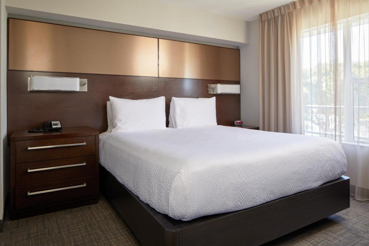 Residence Inn San Diego Carlsbad Bagian luar foto