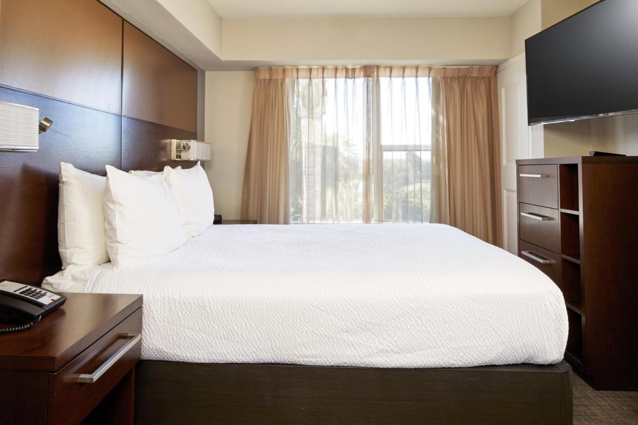 Residence Inn San Diego Carlsbad Bagian luar foto